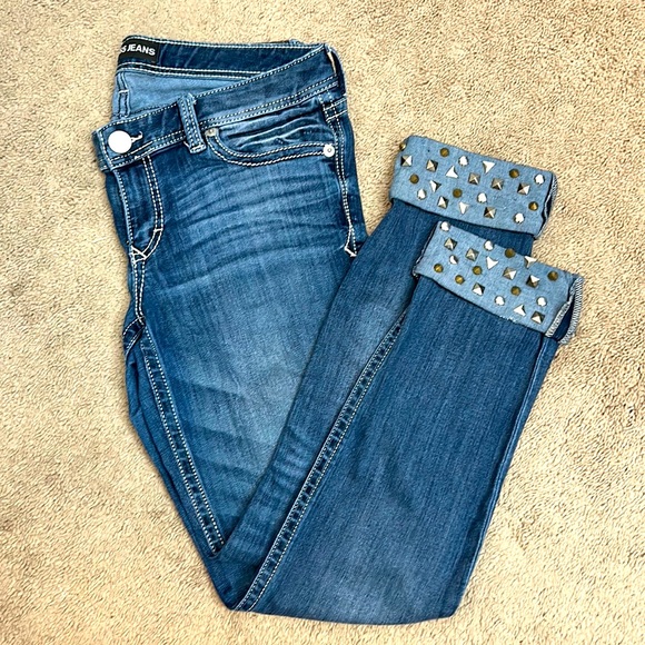 Express Skinny low rise jeans with stretch and one of a kind studded cuffs!